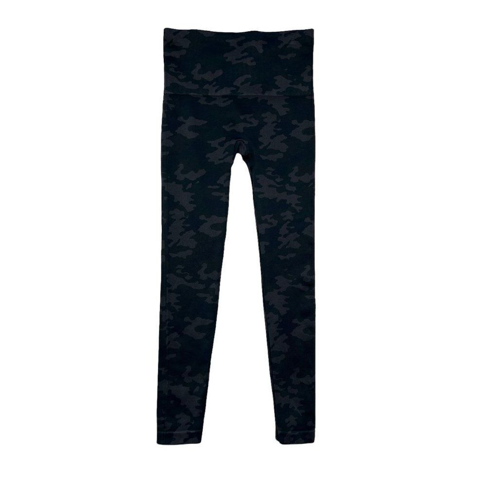 Spanx Tights Women's Size Medium Black Seamless Cropped Leggings